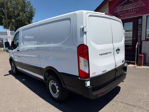 Used 2021 Ford Transit 250 Low Roof RWD image 7