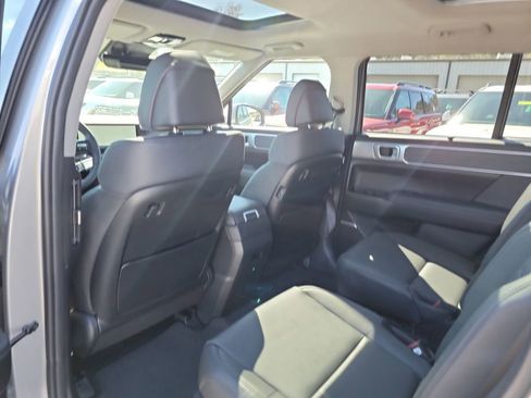 New 2026 Hyundai Santa Fe Limited FWD image 8