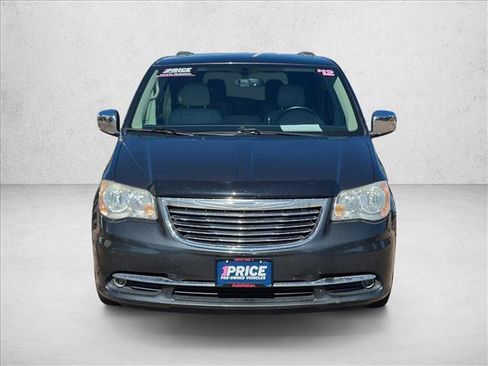 Used 2012 Chrysler Town & Country Touring-L w/ Entertainment Group #2 FWD image 2