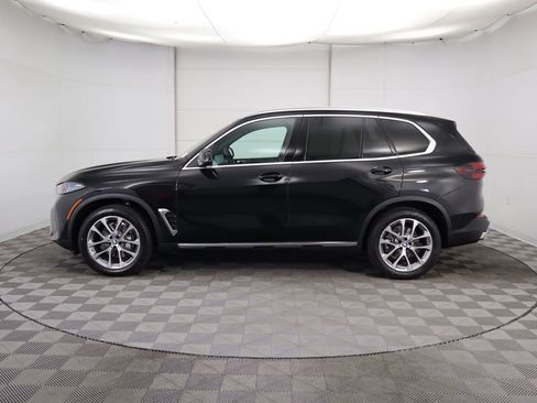 Used 2026 BMW X5 xDrive40i image 9