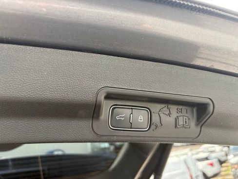 Certified 2023 Ford Explorer XLT w/ Equipment Group 202A AWD/4WD image 36