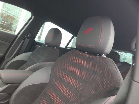 New 2024 Dodge Hornet R/T image 35