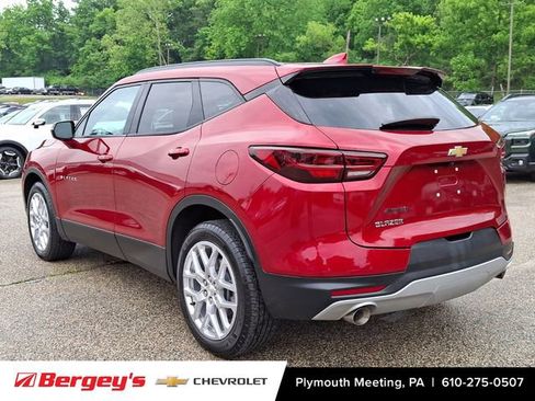 Used 2023 Chevrolet Blazer LT FWD image 5