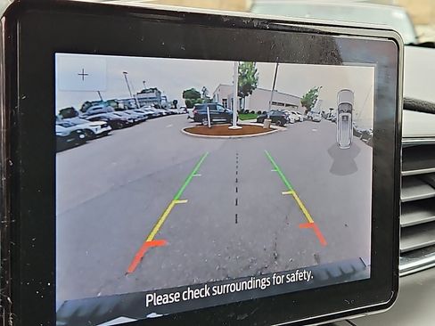 Certified 2022 Ford Explorer XLT w/ Equipment Group 202A image 19