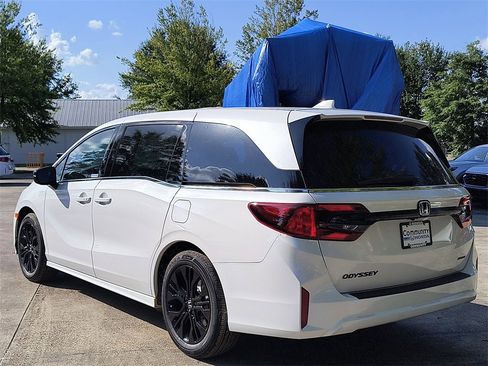 New 2026 Honda Odyssey Sport-L image 3