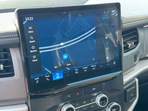 Used 2022 Ford Expedition XLT image 26