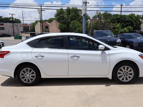 Used 2019 Nissan Sentra S FWD image 8