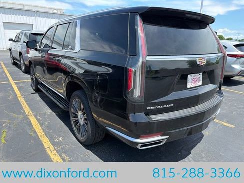 Used 2021 Cadillac Escalade ESV Premium Luxury w/ LPO, Floor Liner Package AWD/4WD image 3