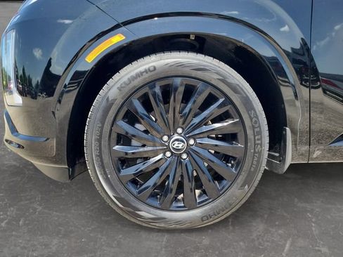 Used 2025 Hyundai Palisade Calligraphy AWD/4WD image 9