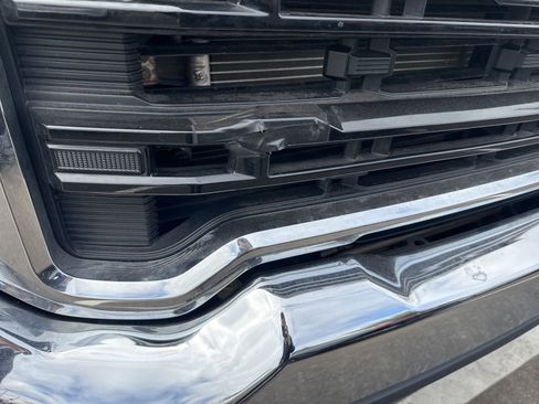 Used 2023 GMC Sierra 3500 Pro w/ Convenience Package image 17