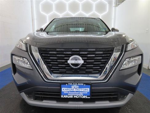 Used 2023 Nissan Rogue SV AWD/4WD image 3