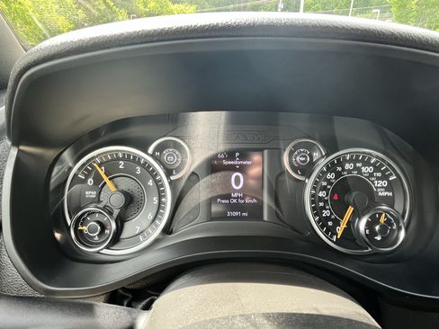 Used 2021 RAM 1500 Big Horn AWD/4WD image 19