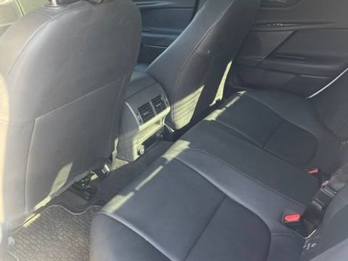 Used 2019 Jaguar XE Premium RWD image 6
