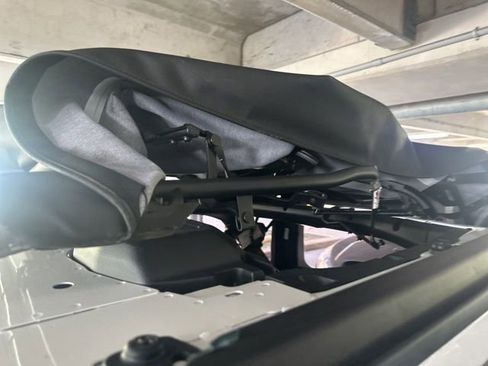 Used 2025 Jeep Wrangler Sahara w/ Technology Group image 14