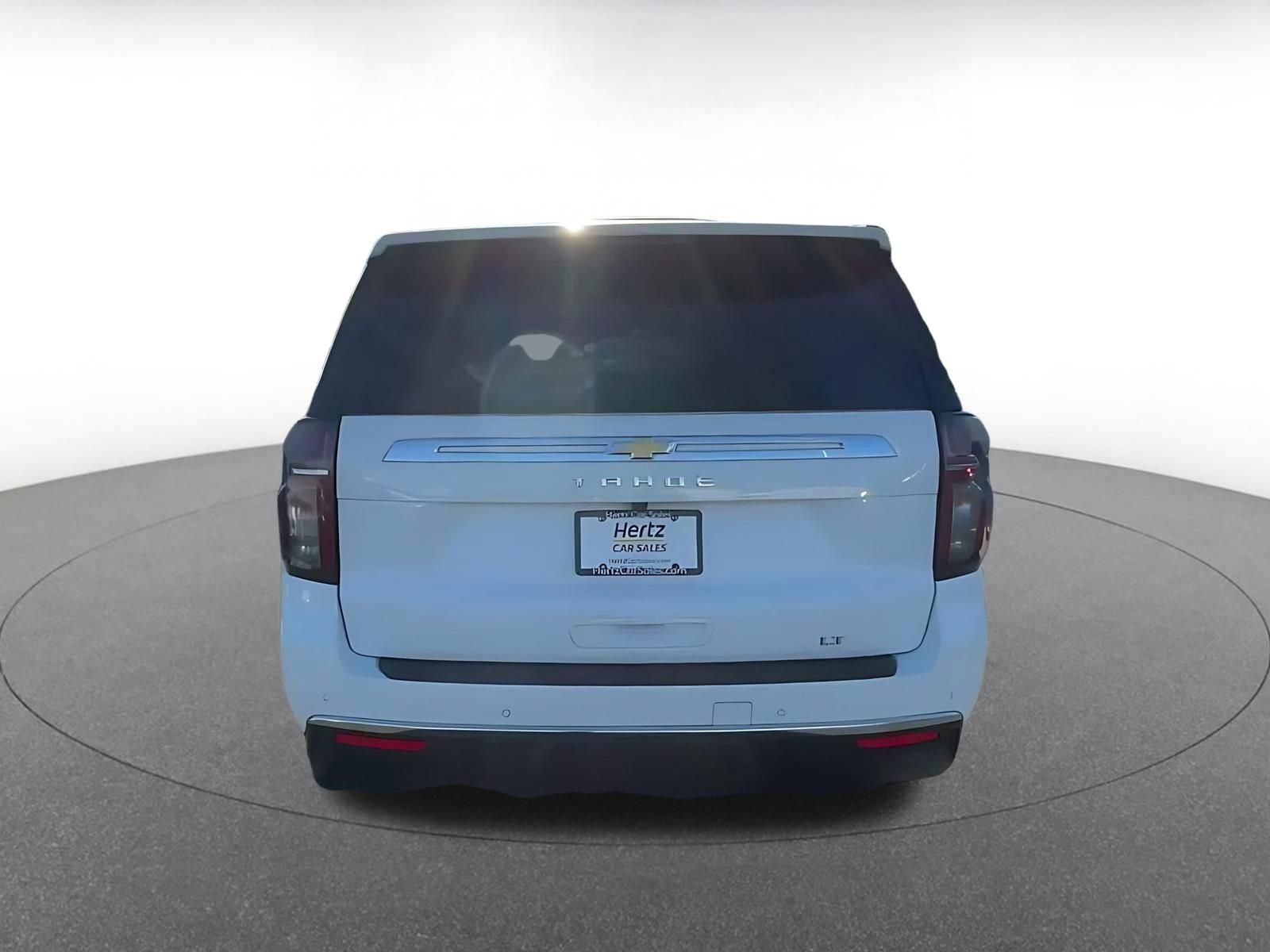 Used 2024 Chevrolet Tahoe LT w/ Luxury Package RWD image 12