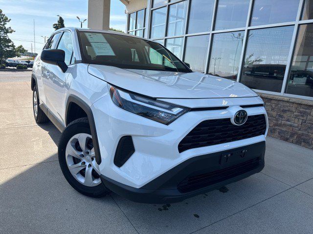 Used 2025 Toyota RAV4 LE FWD image 2