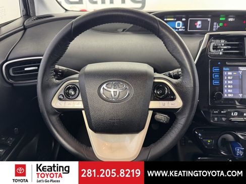Used 2017 Toyota Prius Four image 27