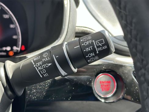 Certified 2025 Acura MDX w/ Technology Package image 18