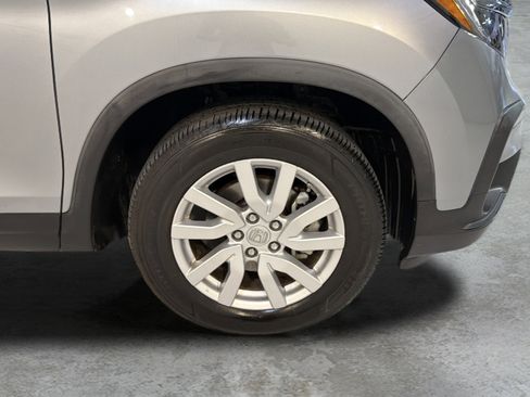 Used 2020 Honda Pilot LX image 24