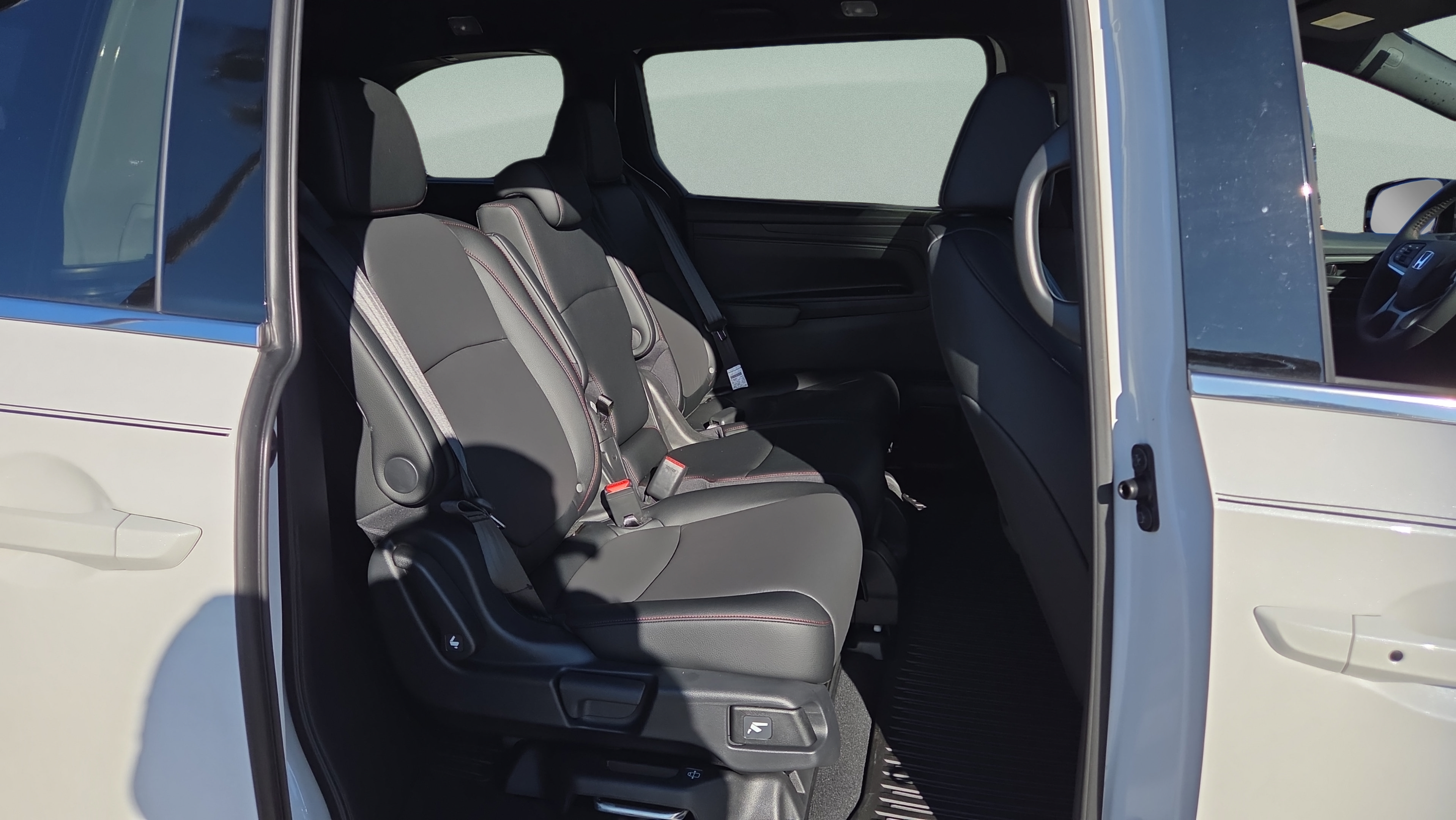 New 2027 Honda Odyssey Sport-L image 15