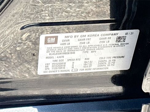 Used 2021 Buick Encore Preferred AWD/4WD image 29