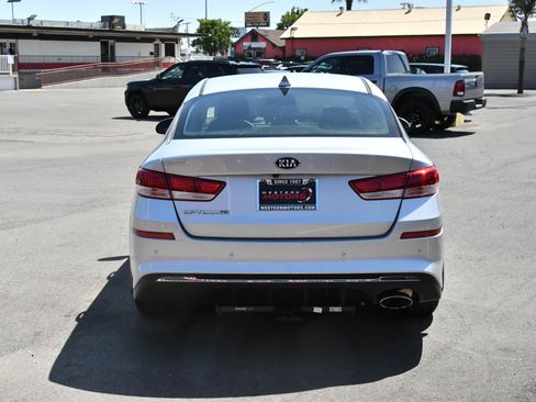 Used 2020 Kia Optima LX FWD image 7
