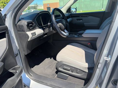 Used 2023 Honda Pilot EX-L image 9