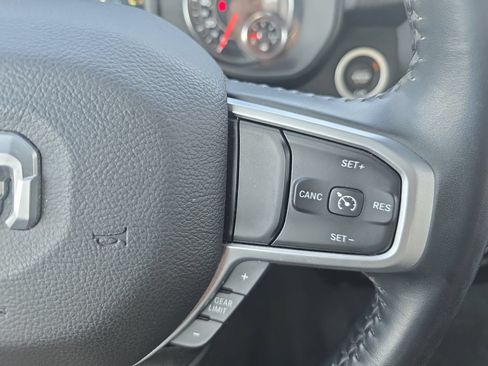 Used 2022 RAM 1500 Big Horn AWD/4WD image 17
