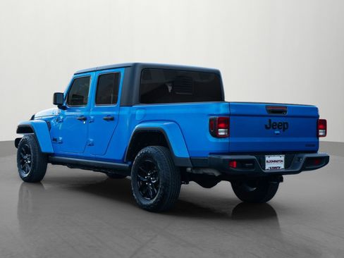 Used 2021 Jeep Gladiator Sport image 5