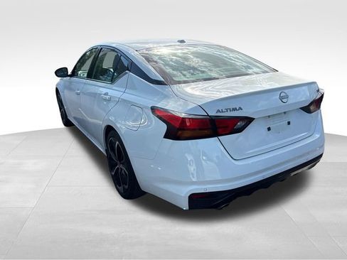 Used 2024 Nissan Altima 2.5 SR FWD image 5