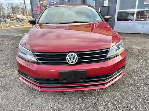 Used 2016 Volkswagen Jetta S FWD image 2