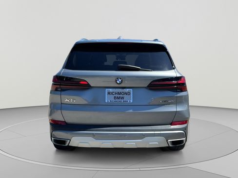Used 2024 BMW X5 xDrive40i w/ Premium Package AWD/4WD image 8