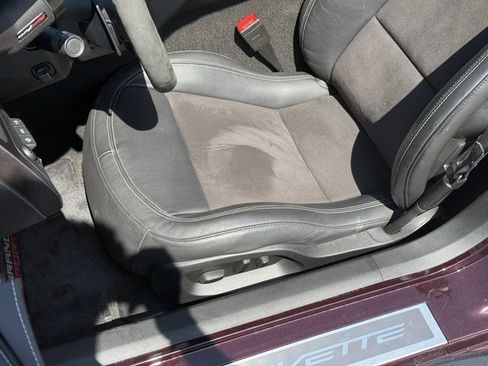 Used 2018 Chevrolet Corvette Grand Sport RWD image 23