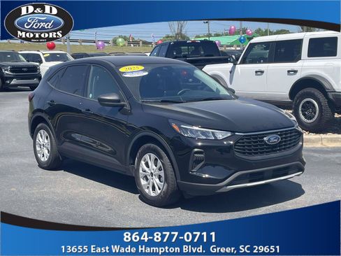 Certified 2025 Ford Escape Active FWD image 1