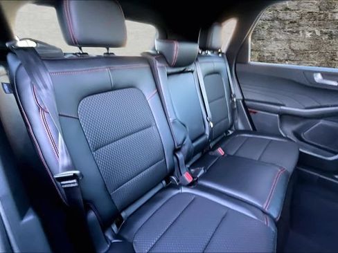 New 2026 Ford Escape ST-Line AWD/4WD image 10