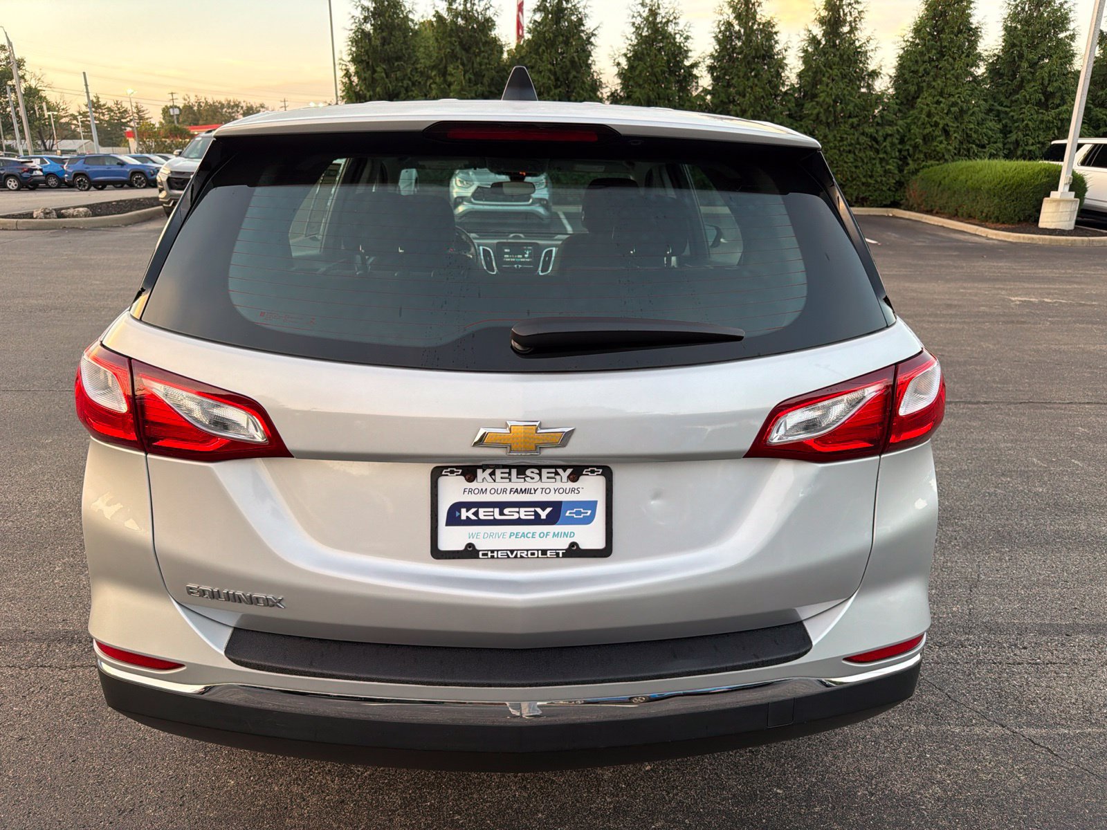 Used 2018 Chevrolet Equinox LS FWD image 4