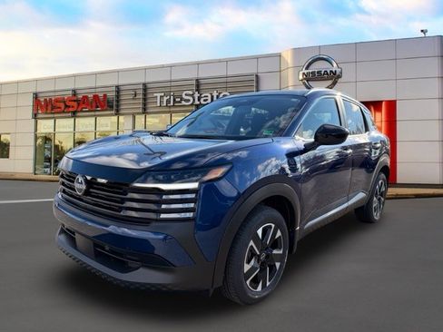 New 2026 Nissan Kicks SV w/ SV Premium Package image 2