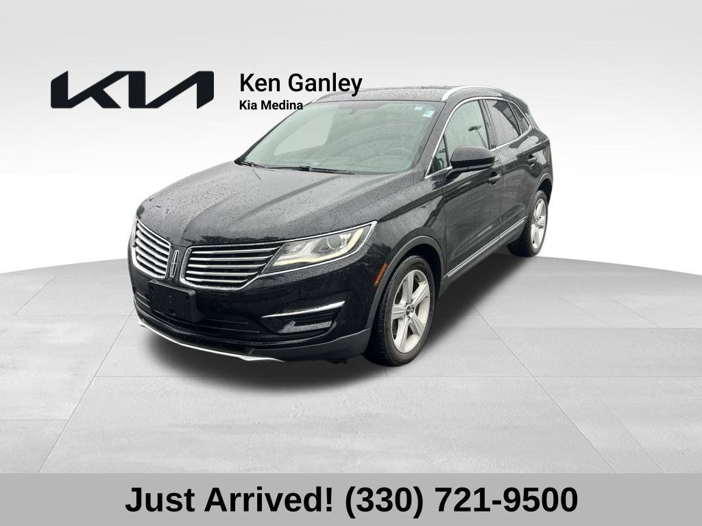 Used 2017 Lincoln MKC Premiere FWD image 1