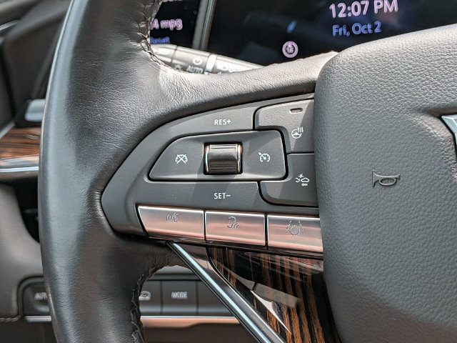 Used 2023 Cadillac Escalade Premium Luxury w/ LPO, Floor Liner Package AWD/4WD image 30