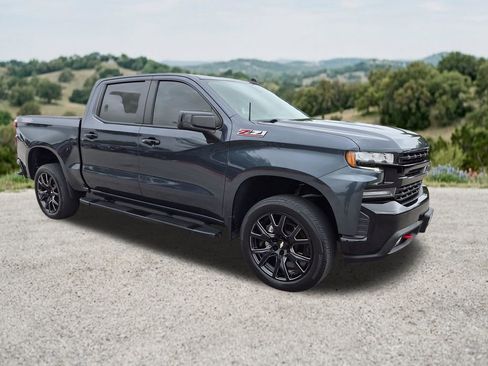 Used 2022 Chevrolet Silverado 1500 LT Trail Boss AWD/4WD image 1