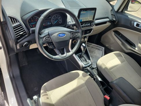 Used 2018 Ford EcoSport SE w/ SE Convenience Package FWD image 10