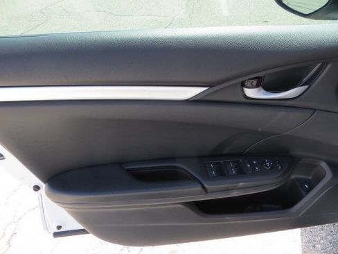 Used 2020 Honda Civic Sport image 14