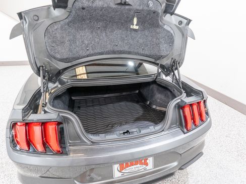 Used 2019 Ford Mustang GT image 27