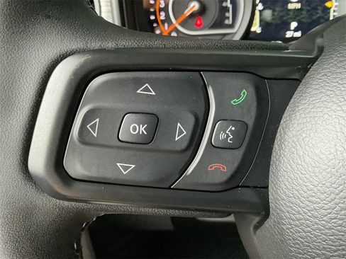 New 2025 Jeep Gladiator Sport image 22