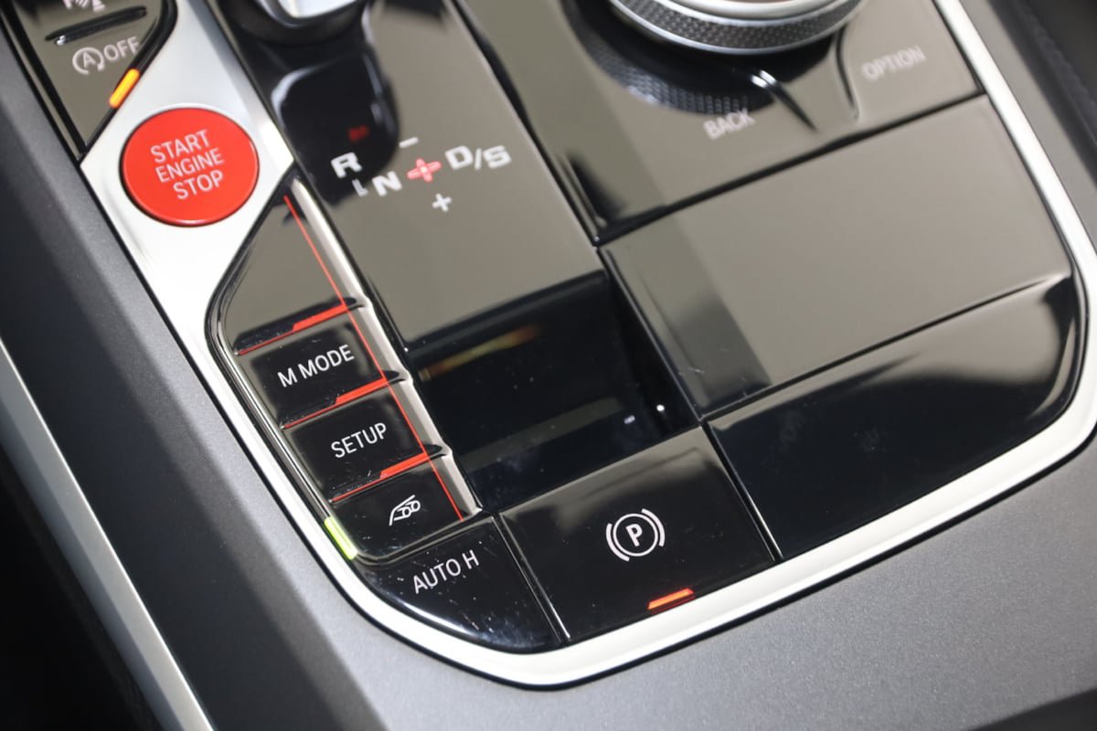 Used 2026 BMW M3 Competition AWD/4WD image 32