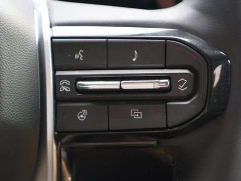 Used 2026 Chevrolet Colorado Trail Boss AWD/4WD image 7