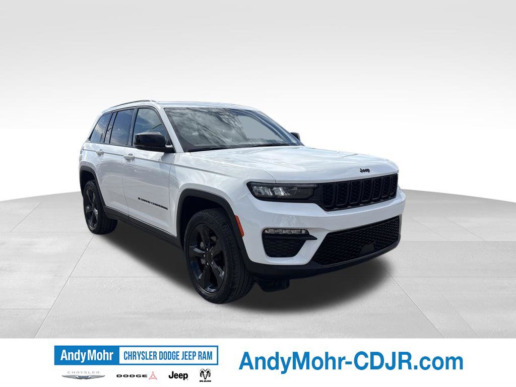 Used 2024 Jeep Grand Cherokee Limited w/ Black Appearance Package AWD/4WD 360° Tour