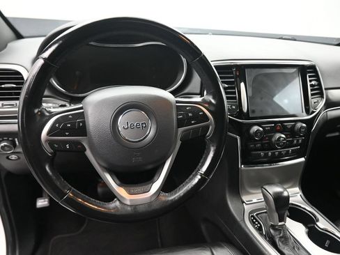 Used 2020 Jeep Grand Cherokee Limited AWD/4WD image 14