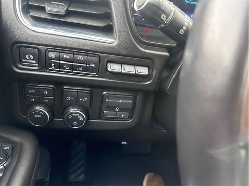 Used 2024 Chevrolet Tahoe High Country w/ Advanced Technology Package AWD/4WD image 19