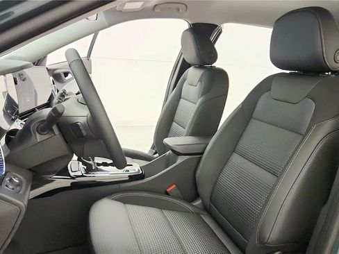 New 2026 Chevrolet Trax LT FWD image 27